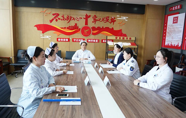 以赛砺能展护理风采 践守初心强服务担当——齐齐哈尔市第一医院举办“精护笃行・百年坚守”护理业务演讲比赛